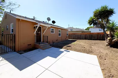 1118 Victoria Ave, Hollister, CA 95023 - Photo 30
