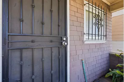 881 W Macarthur Blvd, Emeryville, CA 94608 - Photo 6