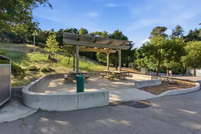 3404 Douglas Ct, San Mateo, CA 94403 - Photo 52
