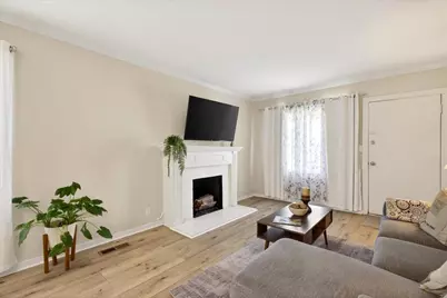 Address Not Disclosed, Oakland, CA 94605 - Photo 4
