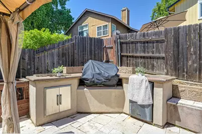 4033 Grey Livery Way, Antelope, CA 95843 - Photo 28