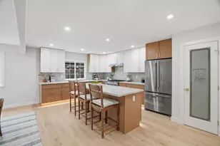 1051 Maraschino Dr, San Jose, CA 95129 - Photo 14