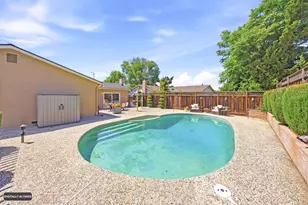 327 St Julie Dr, San Jose, CA 95119 - Photo 42