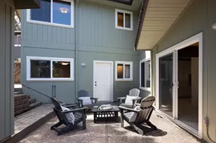 1 Crescent Cir, Monterey, CA 93940 - Photo 8