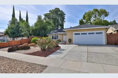 679 Meadow Creek Dr, San Jose, CA 95136 - Photo 2