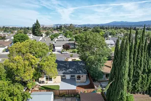 679 Meadow Creek Dr, San Jose, CA 95136 - Photo 32