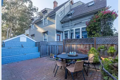 111 12th St, Pacific Grove, CA 93950 - Photo 40