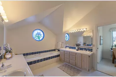 111 12th St, Pacific Grove, CA 93950 - Photo 20