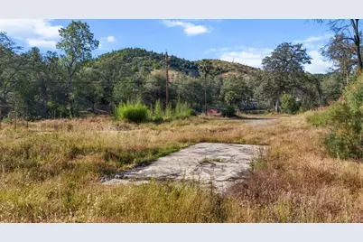 16416 Lower Springs Rd, Redding, CA 96001 - Photo 4