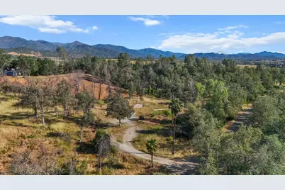 16416 Lower Springs Rd, Redding, CA 96001 - Photo 8