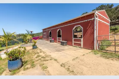 67 Tucker Rd, Royal Oaks, CA 95076 - Photo 26