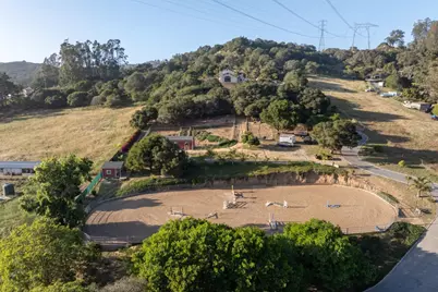 67 Tucker Rd, Royal Oaks, CA 95076 - Photo 22
