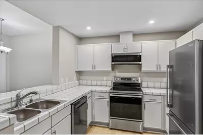 1253 Warren St, Redwood City, CA 94063 - Photo 4