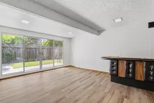 4373 Vistapark Dr, San Jose, CA 95136 - Photo 16
