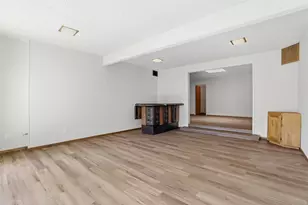 4373 Vistapark Dr, San Jose, CA 95136 - Photo 14