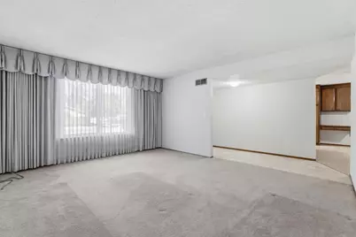 4373 Vistapark Dr, San Jose, CA 95136 - Photo 8