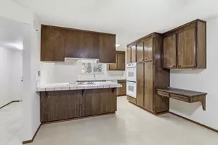 4373 Vistapark Dr, San Jose, CA 95136 - Photo 20