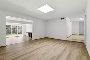 4373 Vistapark Dr, San Jose, CA 95136 - Photo 12