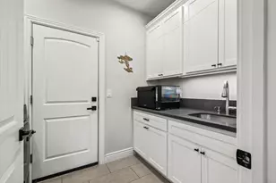 2605 Gunn Rd, Carmichael, CA 95608 - Photo 30