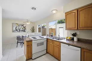 544 Yermo Ct, San Jose, CA 95111 - Photo 10
