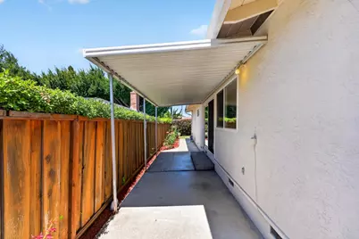 879 El Rio Dr, San Jose, CA 95125 - Photo 6