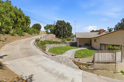 208 Mill Creek Rd, Fremont, CA 94539 - Photo 2