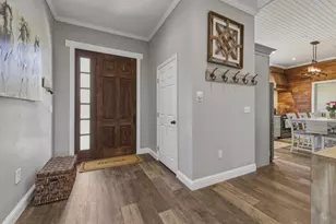 10930 Foothill Ave, Gilroy, CA 95020 - Photo 6