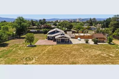 10930 Foothill Ave, Gilroy, CA 95020 - Photo 42