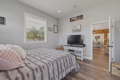 10930 Foothill Ave, Gilroy, CA 95020 - Photo 18