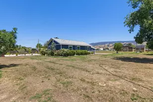 10930 Foothill Ave, Gilroy, CA 95020 - Photo 46