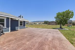 10930 Foothill Ave, Gilroy, CA 95020 - Photo 38