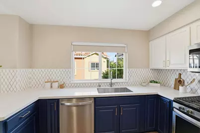 1043 Helen Ave, Santa Clara, CA 95051 - Photo 12