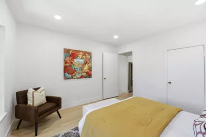 2115 University Ave, Mountain View, CA 94040 - Photo 12