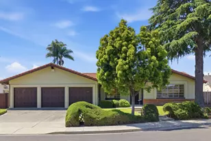592 Trumbull Ct, Sunnyvale, CA 94087 - Photo 2