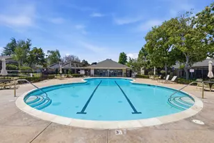 1381 Millich Ln, San Jose, CA 95117 - Photo 42