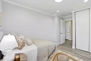 1381 Millich Ln, San Jose, CA 95117 - Photo 22