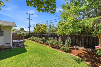 1683 Hyacinth Ln, San Jose, CA 95124 - Photo 34