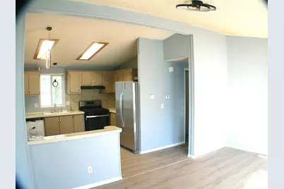 580 Ahwanee Ave 49, Sunnyvale, CA 94085 - Photo 2