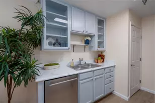 880 E Fremont Ave 203, Sunnyvale, CA 94087 - Photo 10