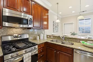 1121 Sierra Madres Terrace, San Jose, CA 95126 - Photo 10