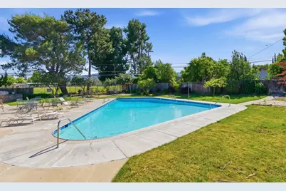 181 Warwick Dr, Campbell, CA 95008 - Photo 40