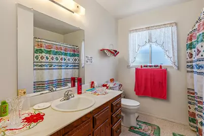 410 Spruce Cir, Watsonville, CA 95076 - Photo 12