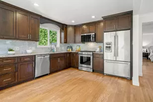 1049 Lucot Way, Campbell, CA 95008 - Photo 18