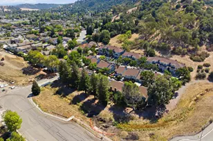 18041 Hillwood Ln, Morgan Hill, CA 95037 - Photo 26