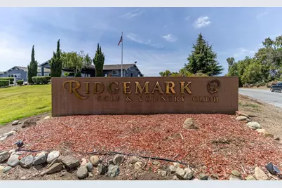 747 Ridgemark Dr, Hollister, CA 95023 - Photo 84