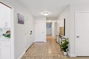 2852 Mariposa Dr, Burlingame, CA 94010 - Photo 14