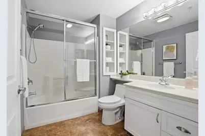 1982 W Bayshore Rd 322, East Palo Alto, CA 94303 - Photo 18