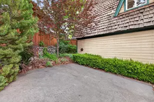 454 Peninsula Dr A - B, Westwood, CA 96137 - Photo 8