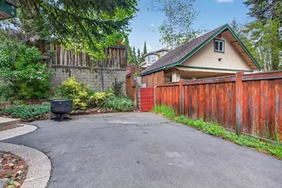 454 Peninsula Dr A - B, Westwood, CA 96137 - Photo 32
