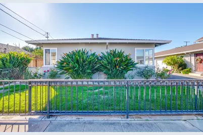 119-121 S 26th St, San Jose, CA 95116 - Photo 2